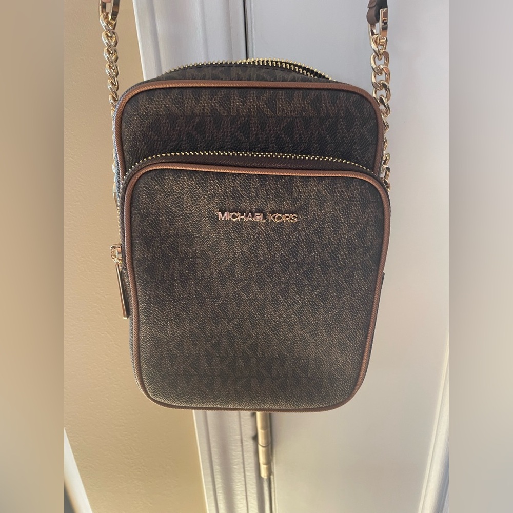 Michael Kors crossbody